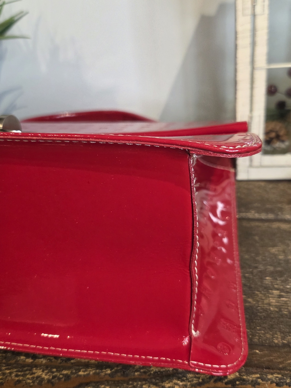 Arcadia Red Patent Leather Embossed Logo Handbag - Made In Italy - Picture 7 of 16